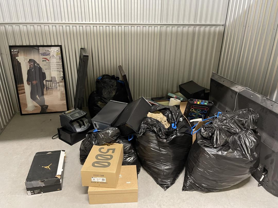 Storage Unit Auction in Seffner, FL at Safeguard Self Storage Seffner